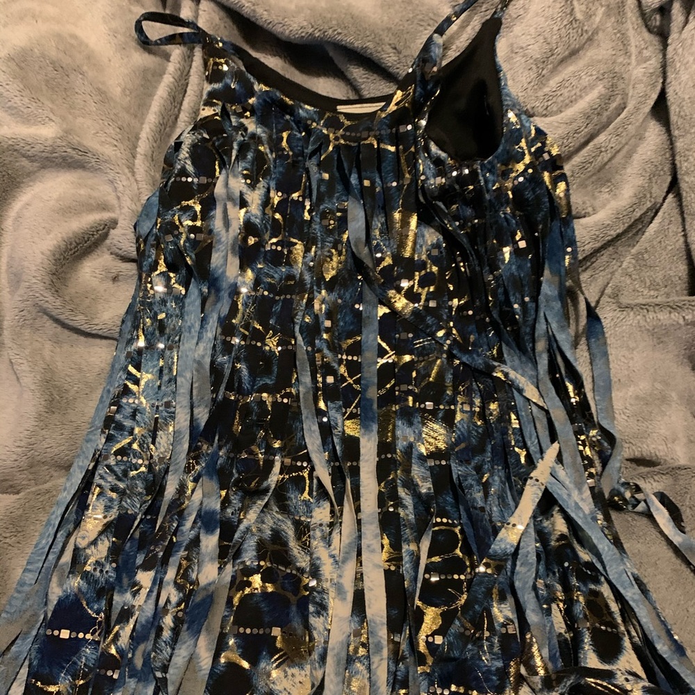 Les tout petit fringe dress size 6. Blue silver